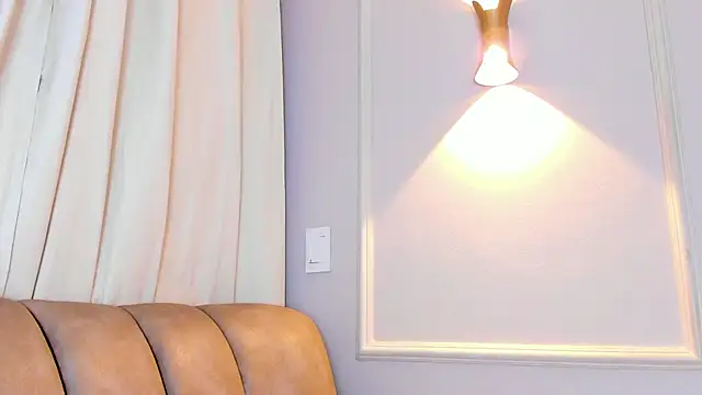 Lia walton online show from January 15, 2026, 12:10 pm