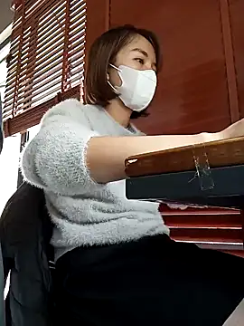 Michiko1 online show from February 11, 2025, 6:40 am