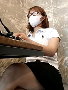 Michiko1 online show from September 18, 2025, 2:57 am