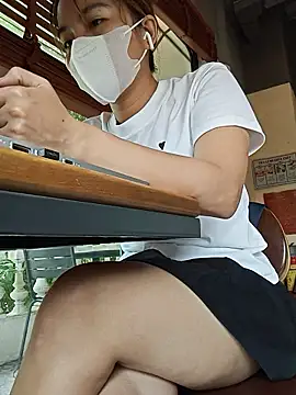 Michiko1 online show from May 28, 2026, 4:21 am