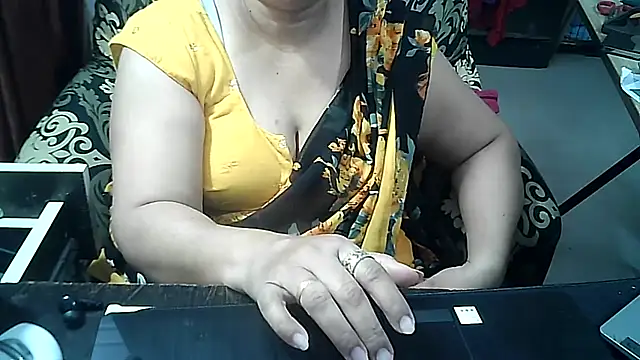 Punambhabisexy online show from April 5, 2026, 12:13 pm