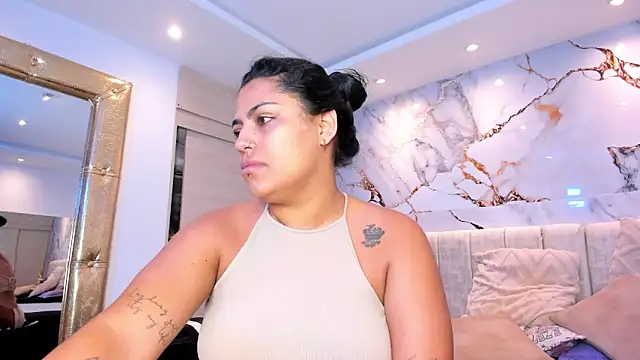 kiana cream online show from March 2, 2026, 11:17 am