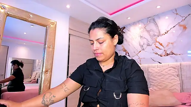 Snapshot of kiana_cream chatting on March 7, 2026, 11:29 am kiana cream online show from March 7, 2026, 11:29 am