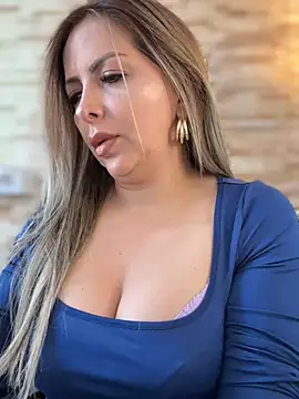 Snapshot of _Abril-Office1 chatting on March 26, 2026, 3:28 pm Abril-Office1 online show from March 26, 2026, 3:28 pm