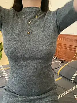 Ruby bear online show from February 12, 2025, 7:55 am