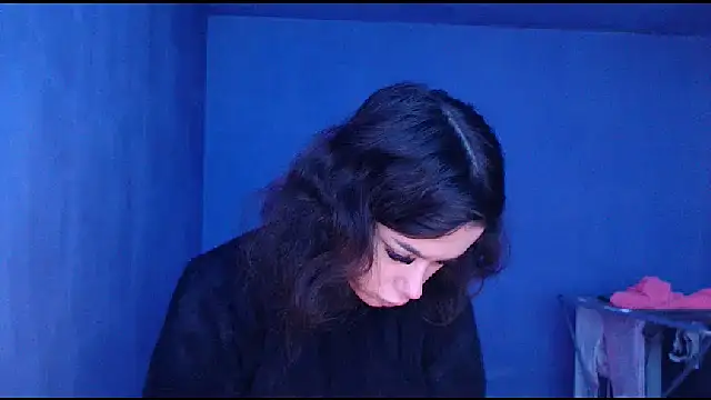 LovelyJulliette online show from February 17, 2025, 10:07 am