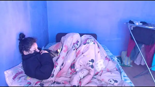 LovelyJulliette online show from February 23, 2025, 10:39 am