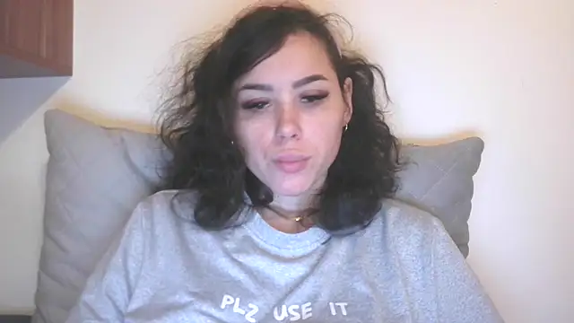 LovelyJulliette online show from February 5, 2026, 3:16 pm