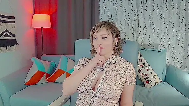 NandiSmile online show from March 4, 2026, 4:46 pm