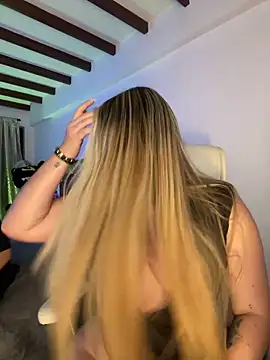 natashasweet online show from January 16, 2025, 3:56 am