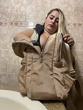 natashasweet online show from October 26, 2025, 9:53 pm