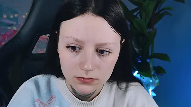 Snapshot of VeliraBraitberg chatting on December 5, 2024, 12:11 pm VeliraBraitberg online show from December 5, 2024, 12:11 pm