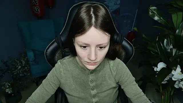 Snapshot of VeliraBraitberg chatting on March 5, 2025, 5:07 am VeliraBraitberg online show from March 5, 2025, 5:07 am