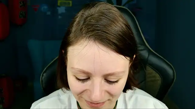 Snapshot of VeliraBraitberg chatting on March 16, 2025, 11:16 am VeliraBraitberg online show from March 16, 2025, 11:16 am