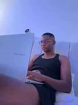 Snapshot of Arwens_bell08 chatting on January 10, 2025, 3:58 pm Arwens bell08 online show from January 10, 2025, 3:58 pm