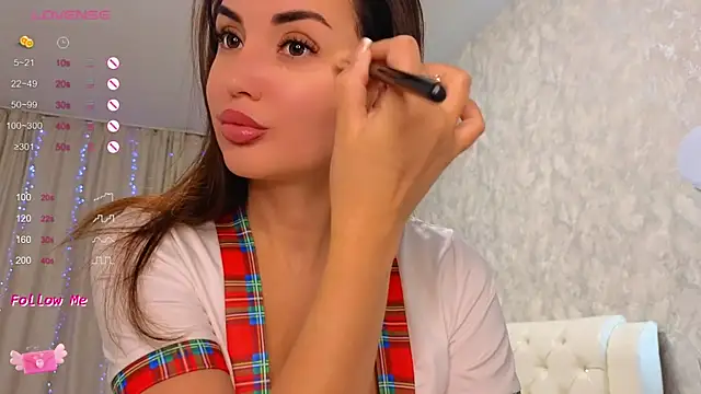 LaraSkinny online show from January 14, 2025, 2:40 am