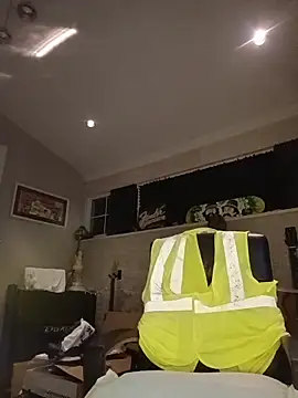 Hotbodyscottie online show from November 14, 2025, 9:52 am