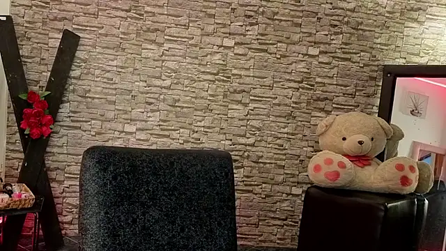 Snapshot of jeimy_garcia chatting on January 19, 2026, 12:42 pm jeimy garcia online show from January 19, 2026, 12:42 pm