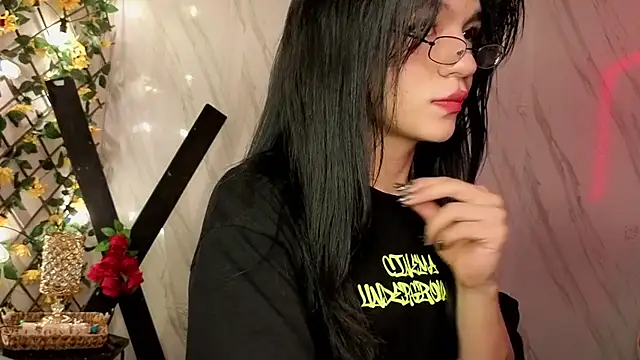 Snapshot of jeimy_garcia chatting on February 18, 2026, 12:12 pm jeimy garcia online show from February 18, 2026, 12:12 pm