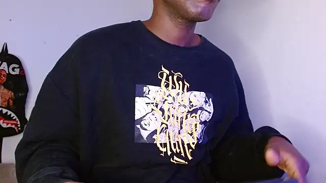 king  Black online show from November 17, 2025, 9:04 am