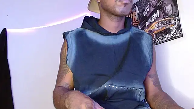 Snapshot of king__Black chatting on February 5, 2026, 2:49 am king Black online show from February 5, 2026, 2:49 am