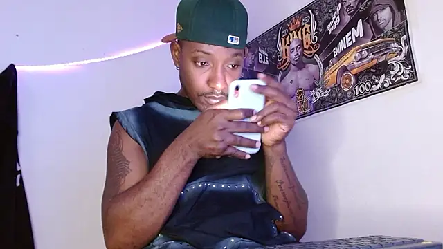 Snapshot of king__Black chatting on February 5, 2026, 4:44 pm king Black online show from February 5, 2026, 4:44 pm