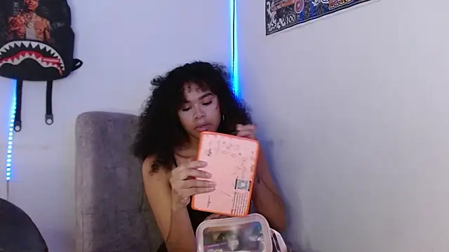 Snapshot of king__Black chatting on February 23, 2026, 9:45 pm king Black online show from February 23, 2026, 9:45 pm