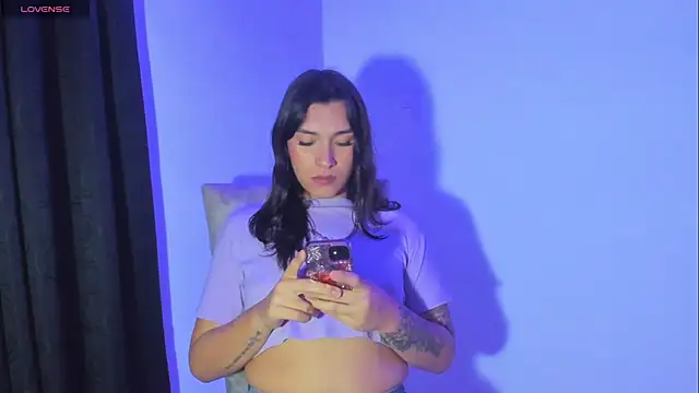 Camila Coxx online show from March 12, 2025, 1:25 am