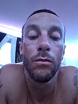 Snapshot of Twin2222 chatting on September 27, 2025, 12:04 am Twin2222 online show from September 27, 2025, 12:04 am