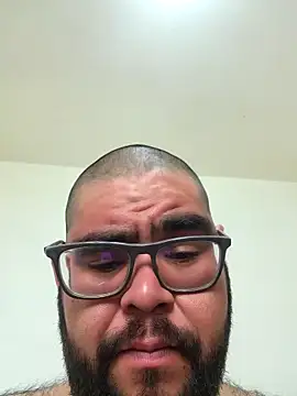 Snapshot of Ricorry@xh chatting on February 15, 2026, 10:39 pm Ricorryxh online show from February 15, 2026, 10:39 pm