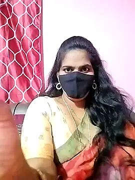 melina214 online show from January 3, 2025, 4:48 pm