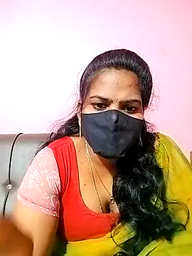 melina214 online show from February 5, 2025, 5:09 pm