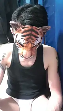 JJjing online show from September 27, 2025, 10:59 pm