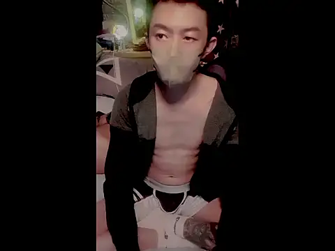 Snapshot of JJjing chatting on November 4, 2025, 5:01 pm JJjing online show from November 4, 2025, 5:01 pm