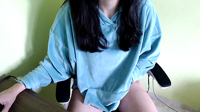 Snapshot of samantha_s69 chatting on December 16, 2025, 7:19 pm samantha s69 online show from December 16, 2025, 7:19 pm