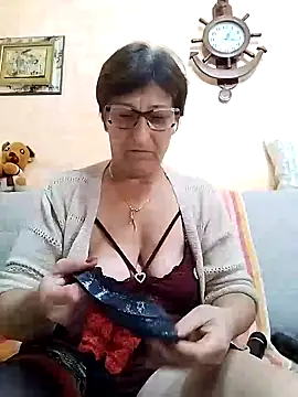 passione503 online show from November 29, 2025, 12:19 pm