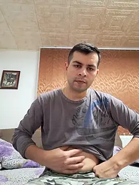 Snapshot of hornny1995 chatting on January 19, 2025, 3:53 pm hornny1995 online show from January 19, 2025, 3:53 pm