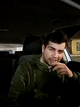 Snapshot of hornny1995 chatting on February 7, 2025, 10:52 pm hornny1995 online show from February 7, 2025, 10:52 pm