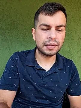 Snapshot of hornny1995 chatting on September 14, 2025, 8:24 am hornny1995 online show from September 14, 2025, 8:24 am