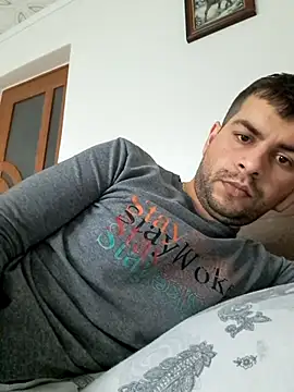 Snapshot of hornny1995 chatting on November 23, 2025, 11:54 am hornny1995 online show from November 23, 2025, 11:54 am