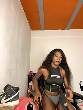 Richchocolatesweet  online show from September 28, 2025, 1:22 am