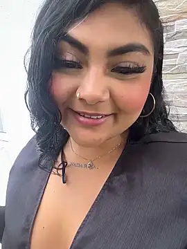 Juli Walker online show from March 12, 2026, 2:23 pm