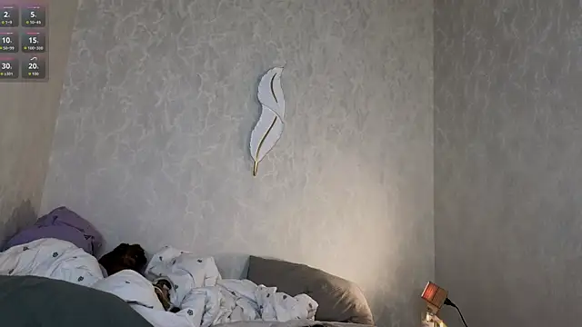 helen frogg online show from February 23, 2026, 9:12 pm