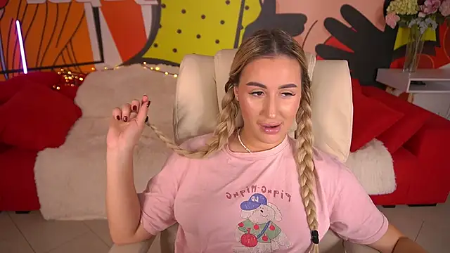 LiaBrazzerr online show from November 8, 2025, 10:15 am