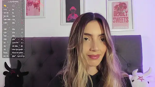 IsadoraGalle  online show from March 7, 2026, 1:02 am