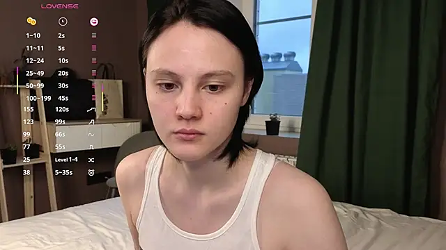 MaryCoopeer online show from November 10, 2025, 5:06 am