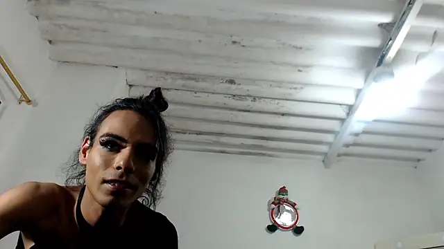 Snapshot of DanielaTsDom chatting on January 11, 2025, 1:48 am DanielaTsDom online show from January 11, 2025, 1:48 am