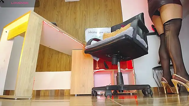 Snapshot of zultanalambert chatting on February 12, 2025, 2:45 am zultanalambert online show from February 12, 2025, 2:45 am