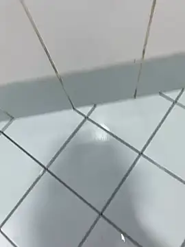 SLhotman online show from February 24, 2025, 6:49 am