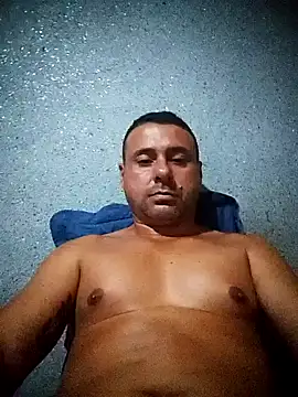 Luroboy online show from April 10, 2026, 6:12 pm